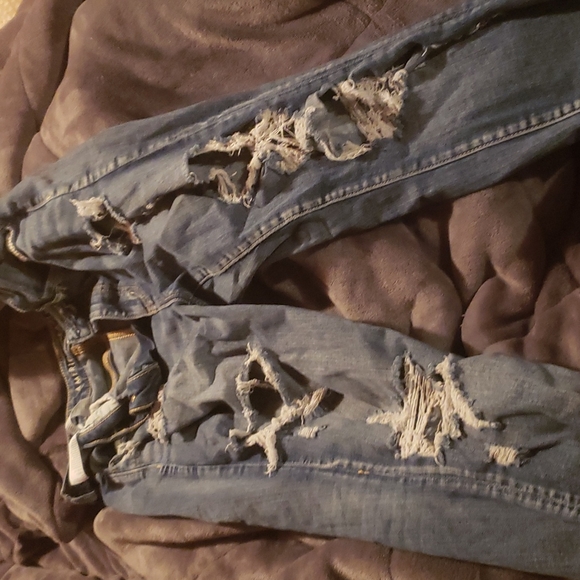 Size us 14 short stretch, American Eagle, frayed Jeans - Picture 1 of 4